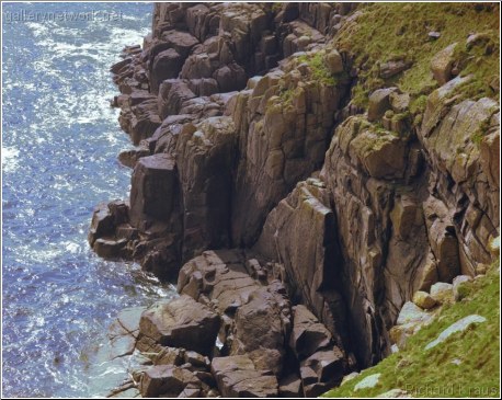 cornwall contrasty cliff